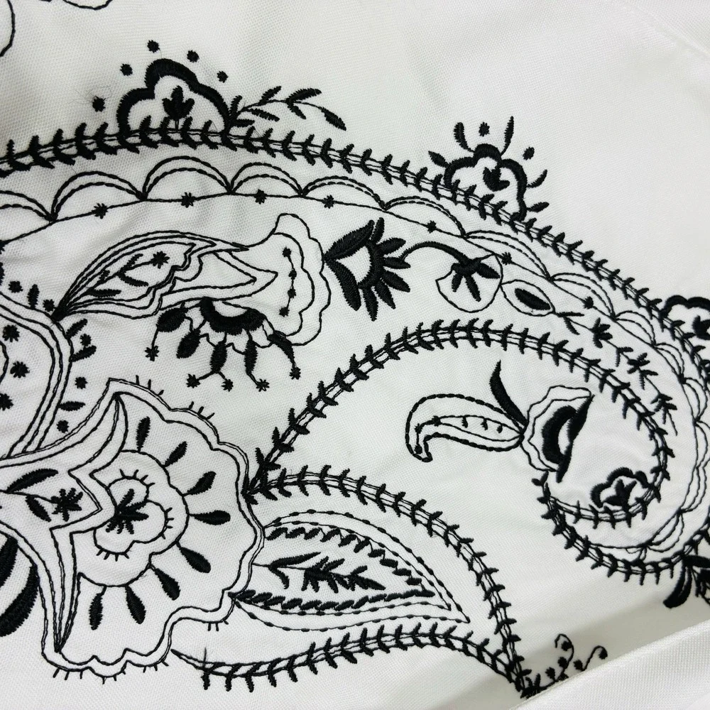 Foxcroft Wrinkle Free White Embroidered Button Shirt Women's Size 12 Classic Fit - Picture 6 of 15